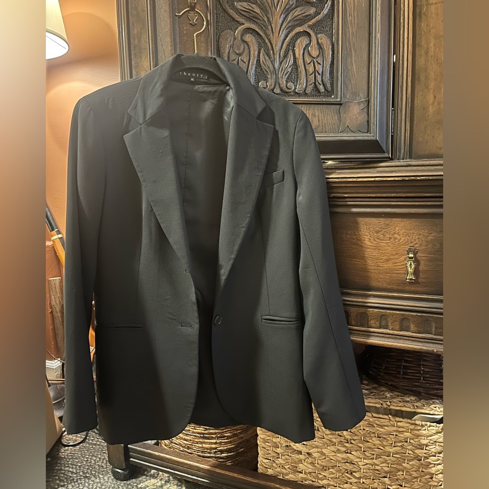 Theory Women’s Wool Blazer